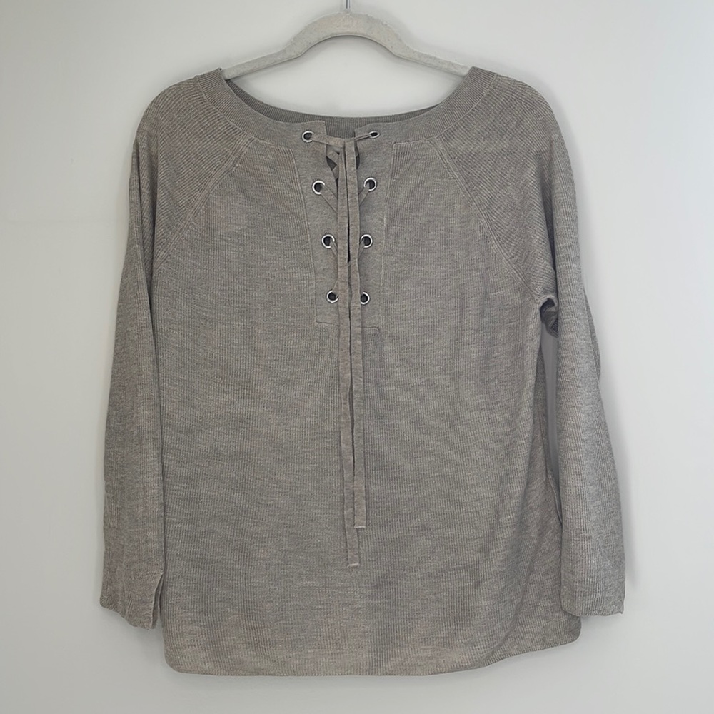 🆕 LOFT knitted long sleeves top
